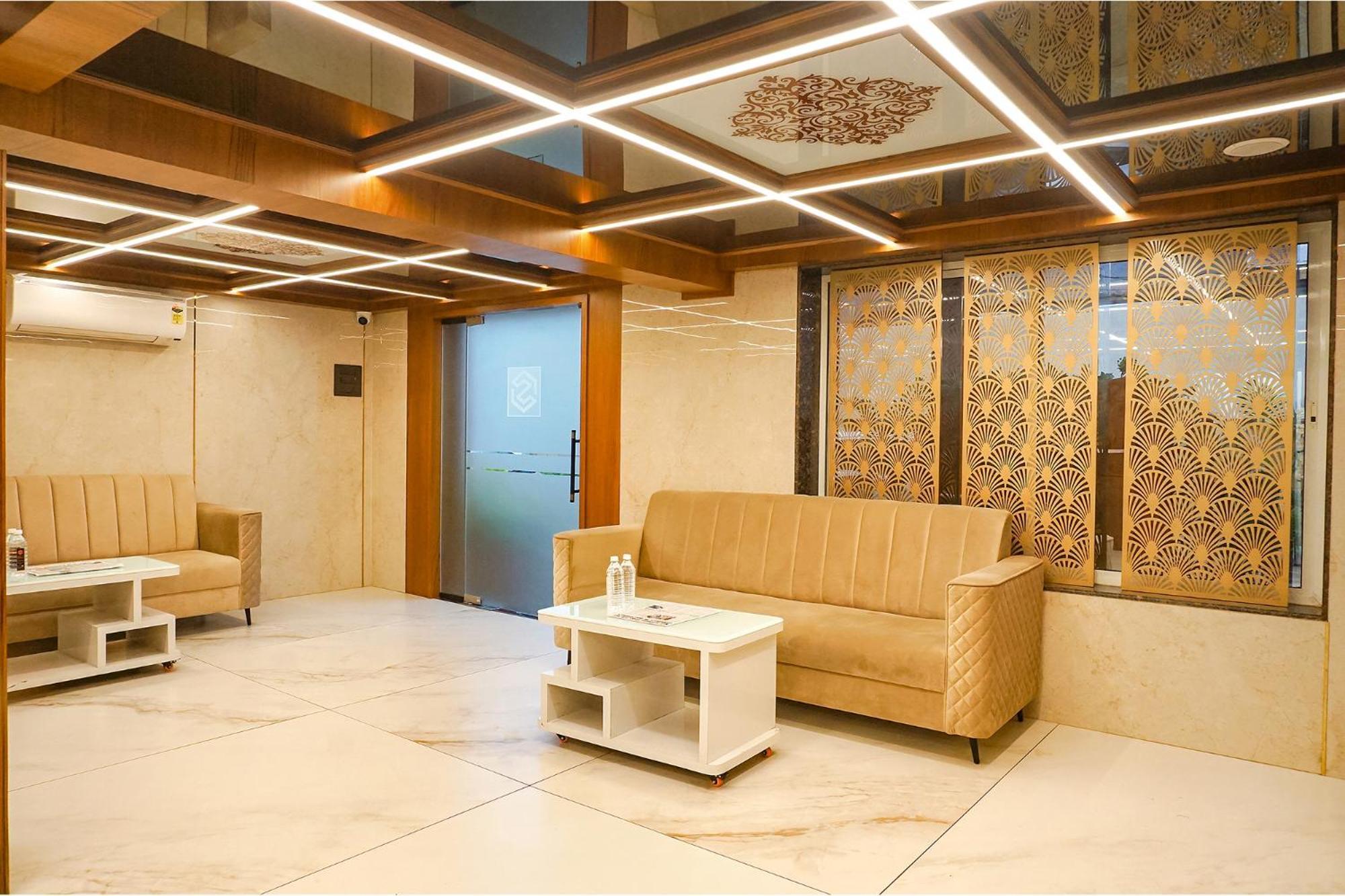 Fabhotel Prime Shourya Residency - Nr Maharshi Karve Museum Poona Buitenkant foto